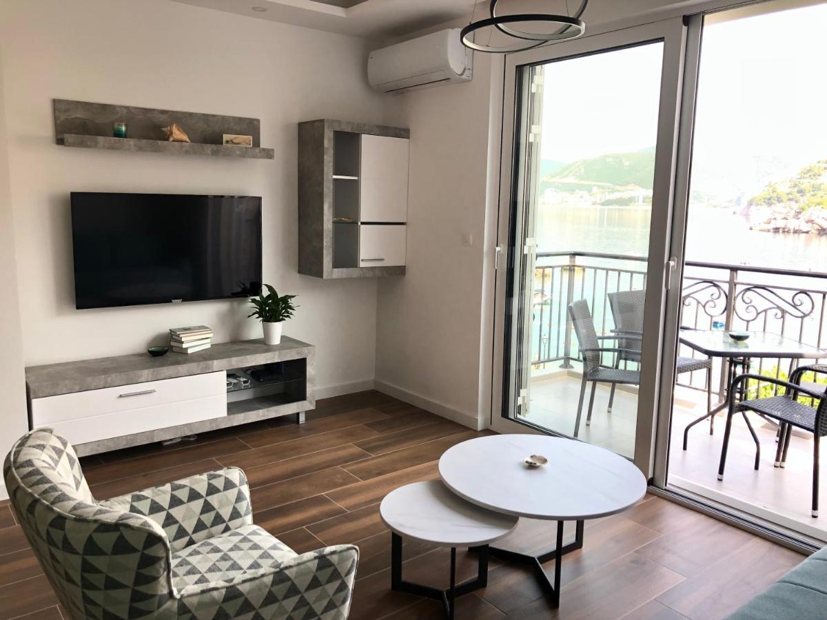Apartment Sara With Seaview 부드바 외부 사진