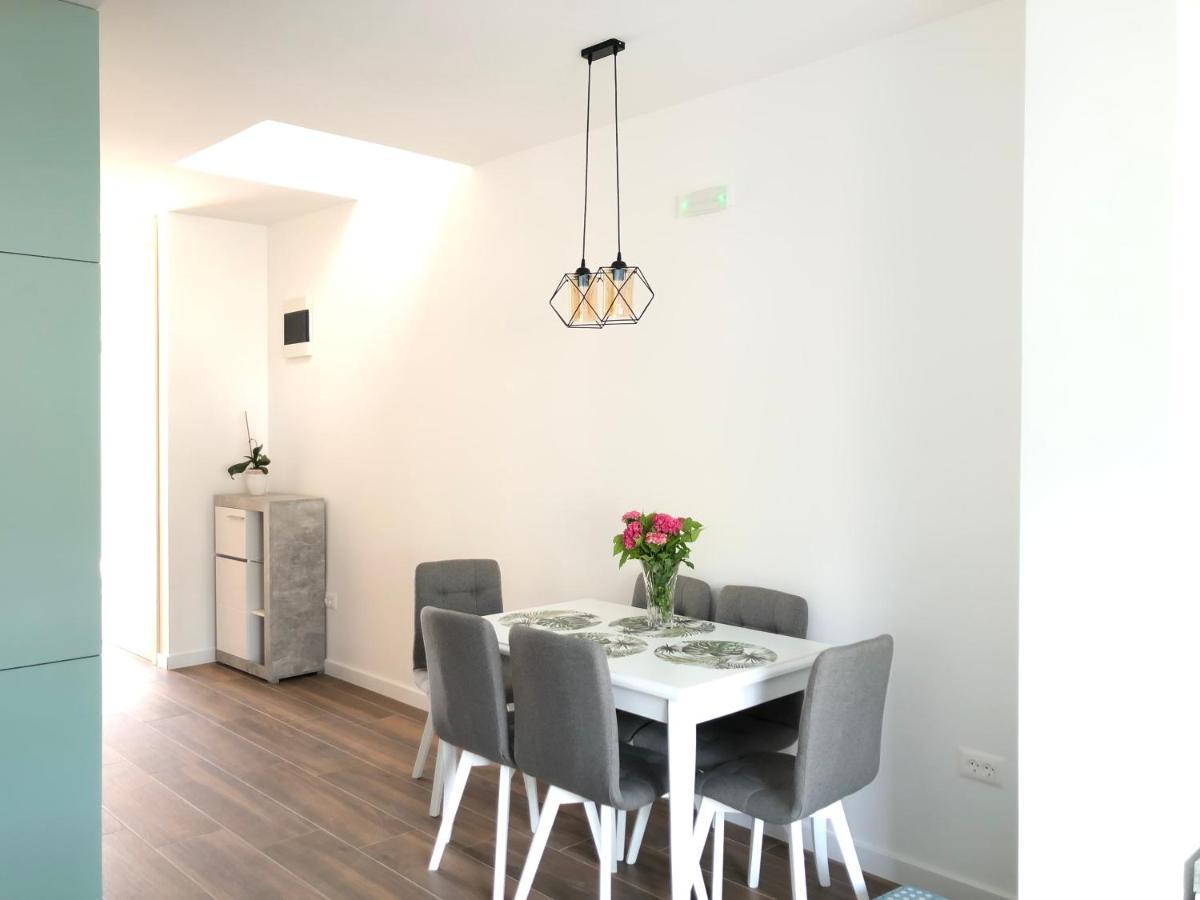 Apartment Sara With Seaview 부드바 외부 사진